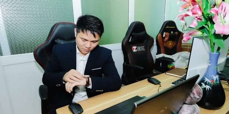 Vẻ ngoài của CEO Kubet thời mới khởi nghiệp